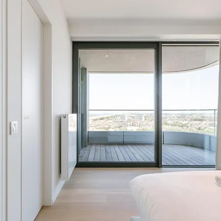 Дом отдыха Huswell - Coastal Luxury Unit With Panoramic View *