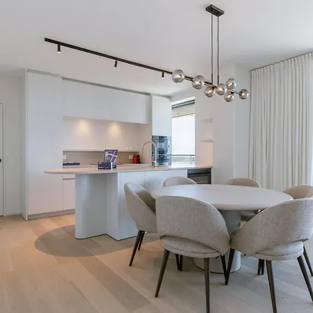Huswell - Coastal Luxury Unit With Panoramic View Остенде